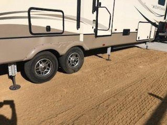 Used 2018 Keystone Montana