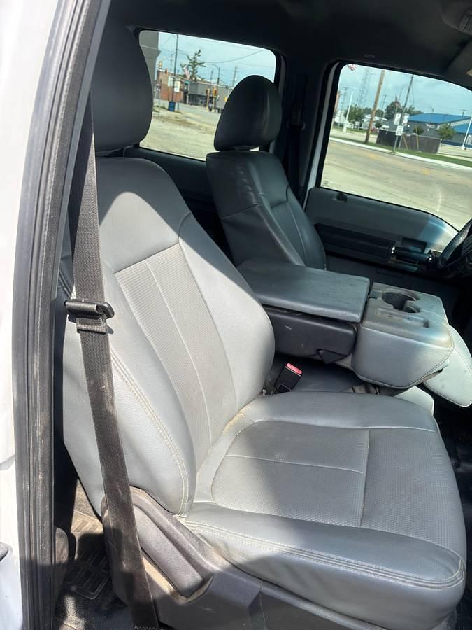 Used 2014 Ford F250 XL Super Duty Crew Cab 4X4