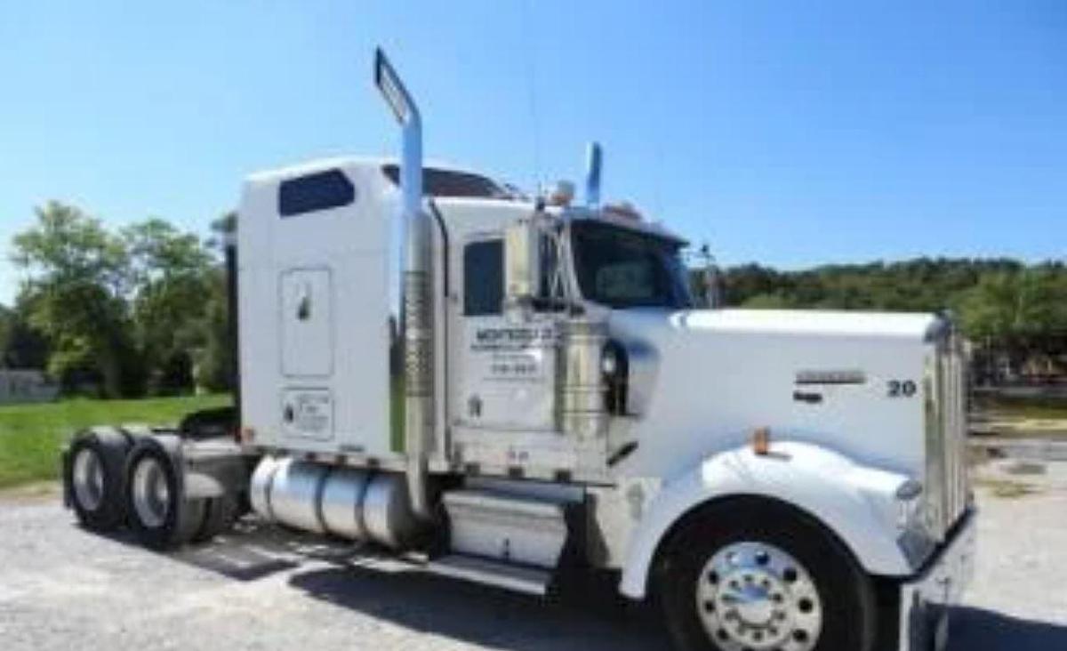 Used 2000 Kenworth W900L