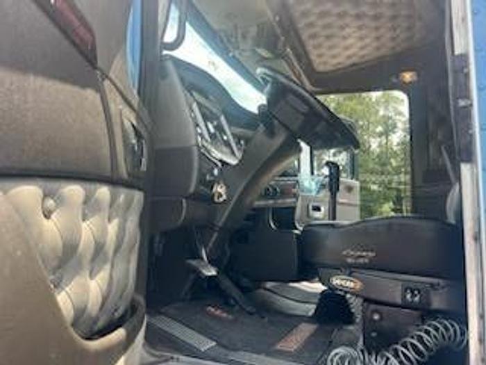 Used 2013 KENWORTH T660