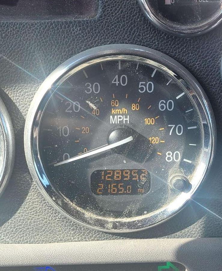 Used 2014 Peterbilt 389 Industrial Tank Truck