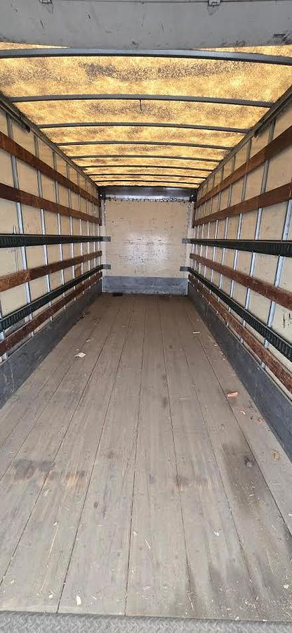 Used 2004 Ford F-650 Box Truck with Liftgate