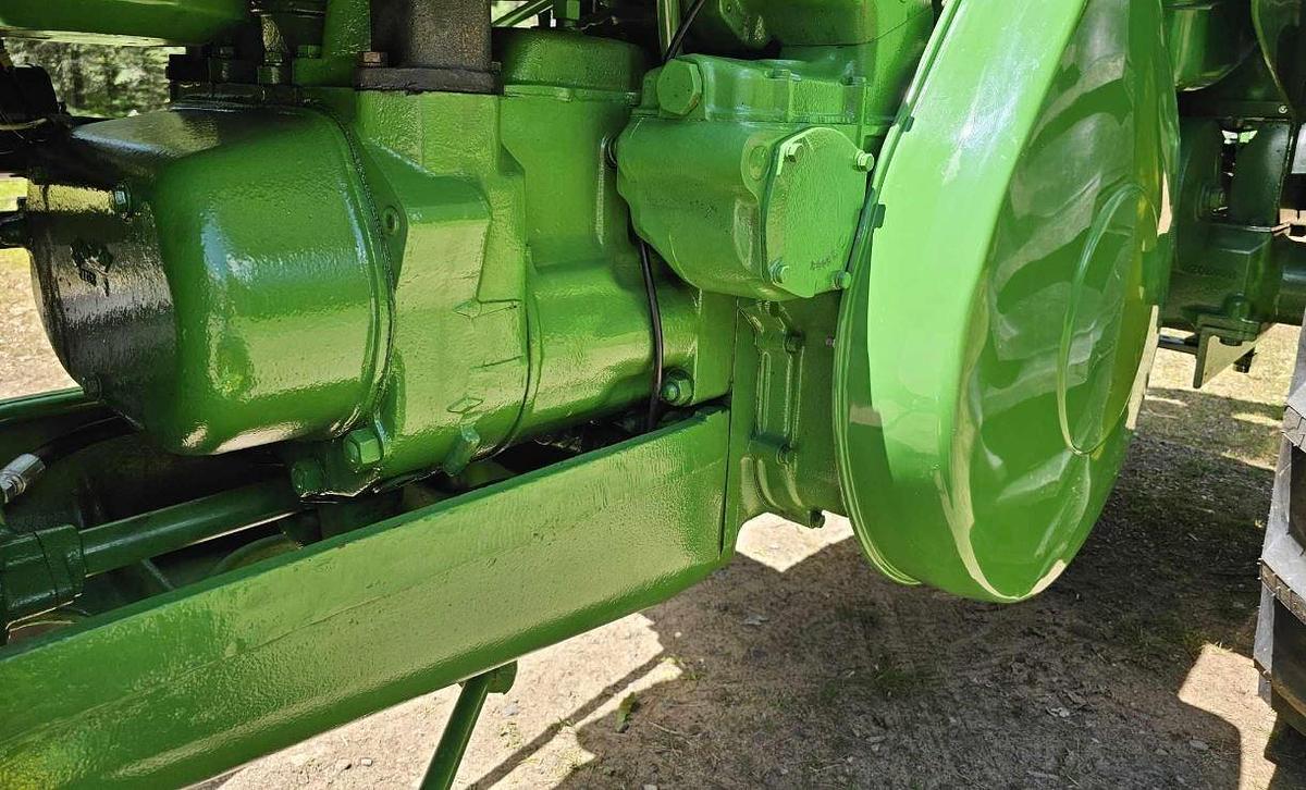 Used 1959 John Deere 830