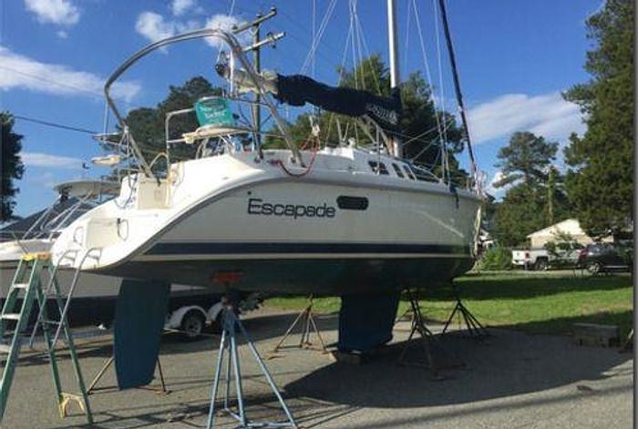 Used 1996 Hunter 29.5