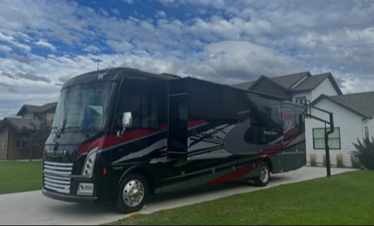 Used 2023 Winnebago Adventurer 35 F