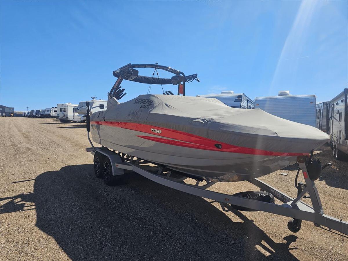 Used 2024 Supreme S220 Pontoon Boat