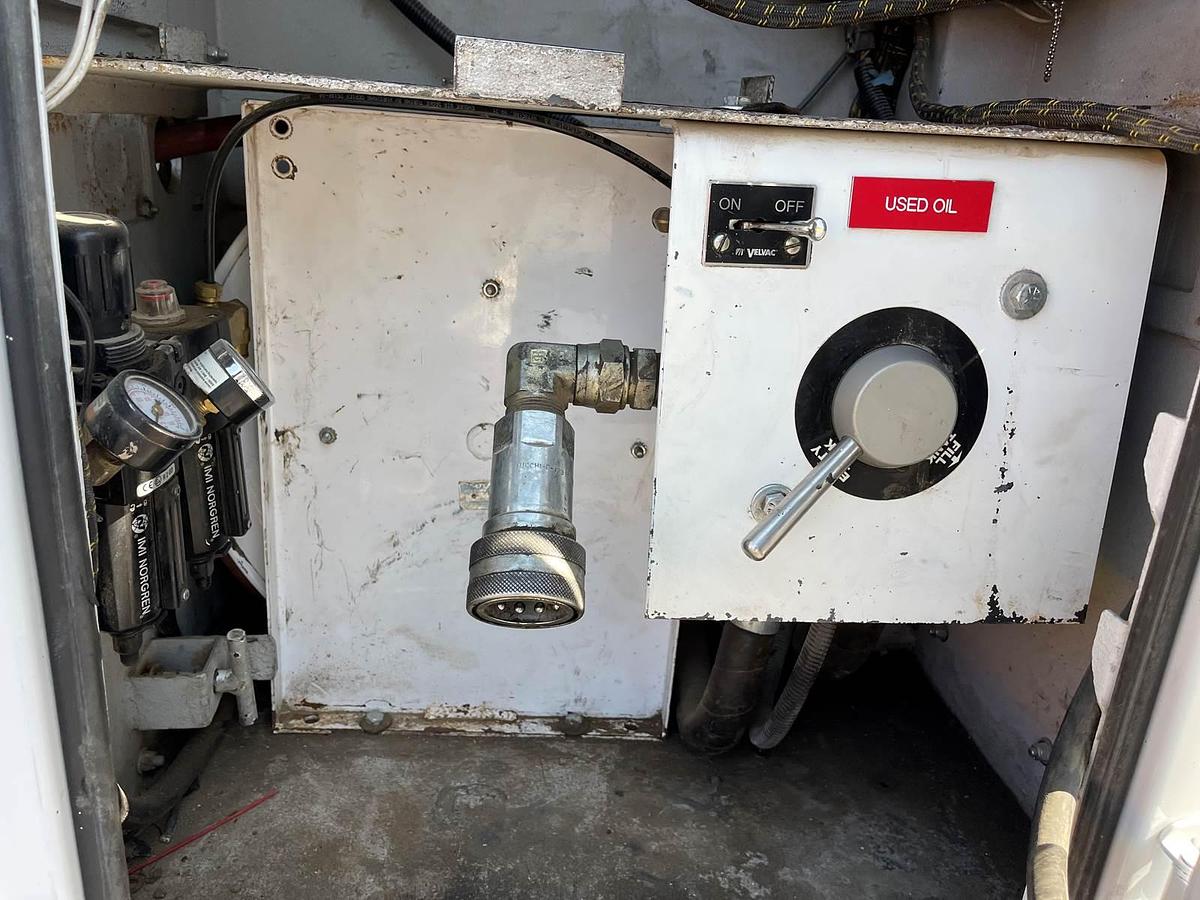 Used 2017 Ford F650 XL Mechanic Service Truck