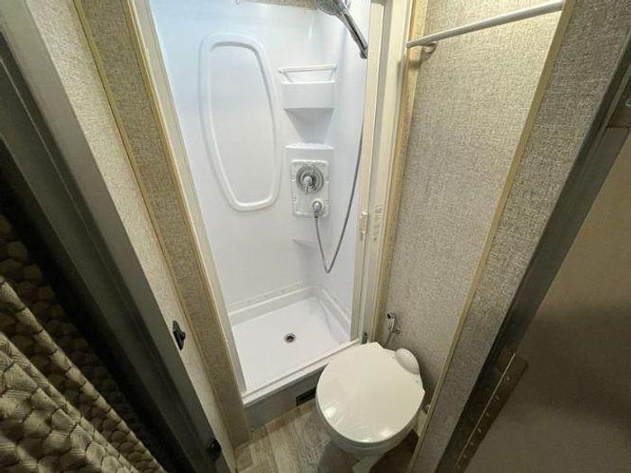 Used 2017 Winnebago View 24J