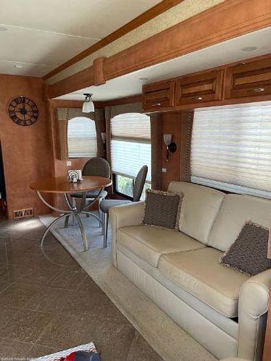 Used 2009 Newmar Ventana VTDP3936