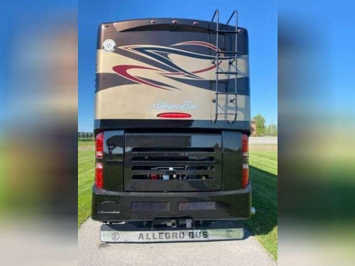 Used 2013 Tiffin Allegro Bus 43QGP