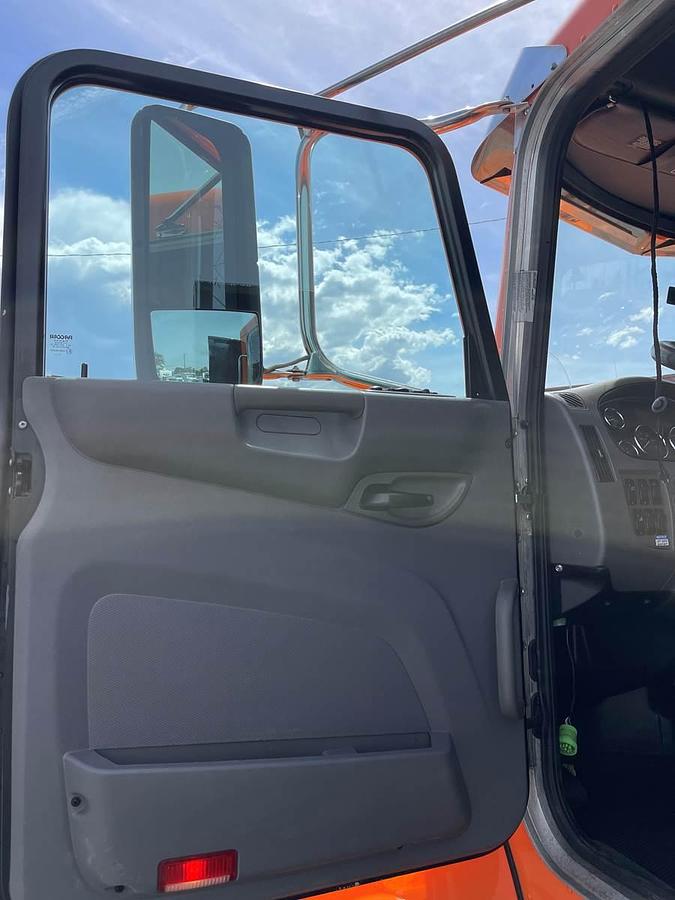 Used 2018 Peterbilt 337 Single Axle
