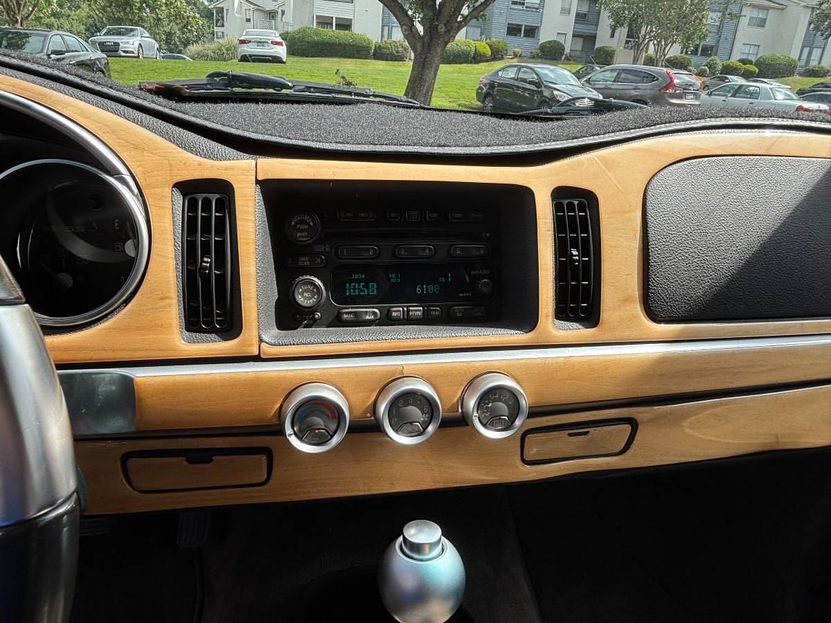 Used 2004 Chevrolet SSR