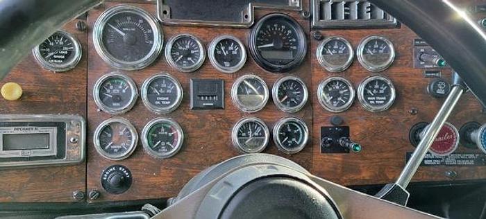 Used 1998 Peterbilt 379 EXHD