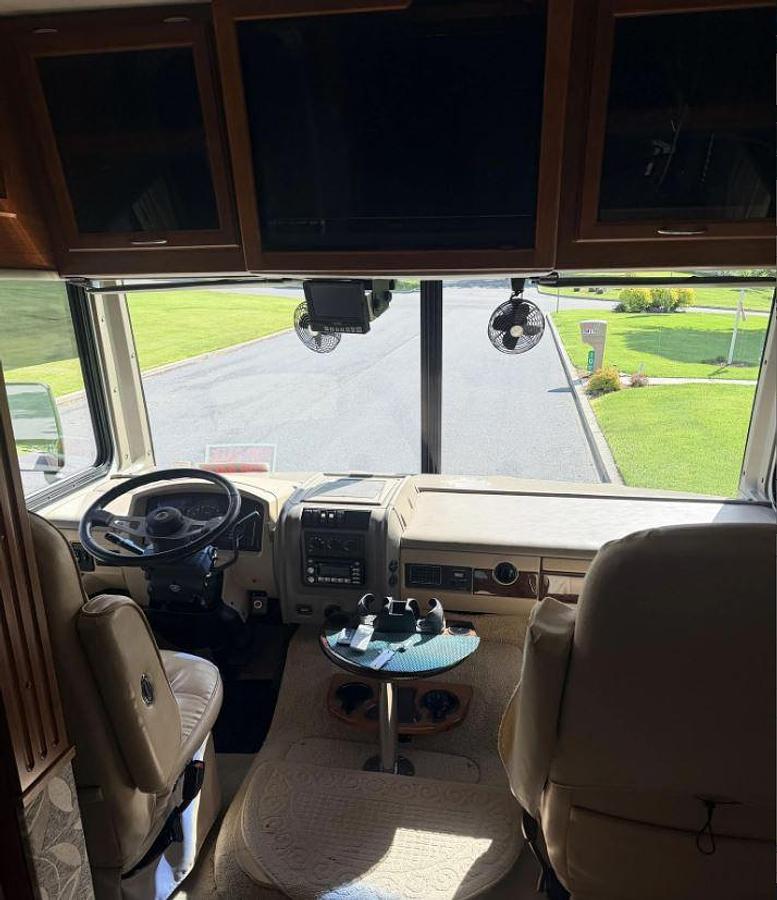 Used 2007 Fleetwood Bounder 35E