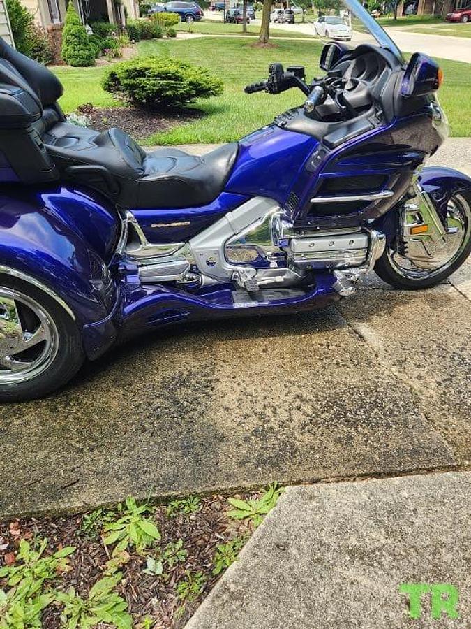Used 2002 Honda Gold Wing GL1800 Trike | California Sidecar Conversion | Independent Rear Suspension | Reverse | Trailer Hitch