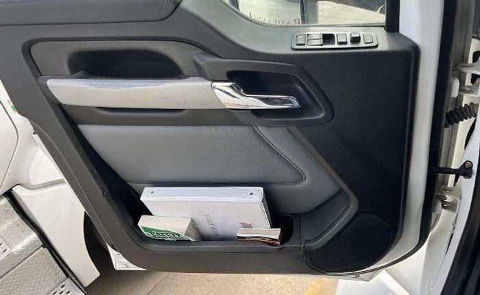 Used 2022 KENWORTH T880