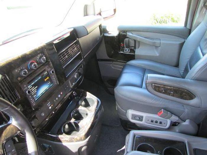 Used 2019 Chevrolet Express 2500 Cargo Van 3D