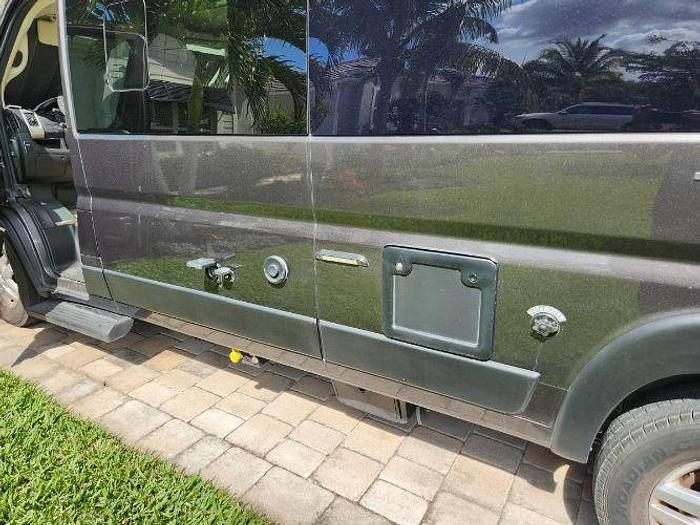 Used 2022 Thor Tellaro 20A