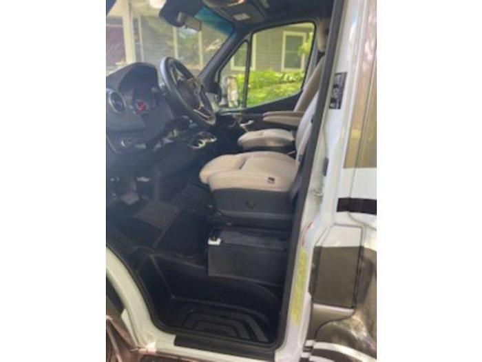 Used 2021 Winnebago View 24D Handicap Equipped Class C Motorhome