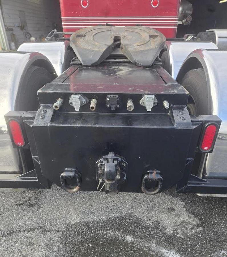 Used 2001 PETERBILT 379EXHD Conventional Sleeper Semi