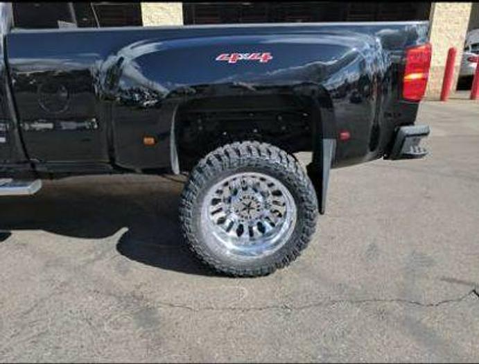 Used 2017 Chevrolet 3500HD DRW