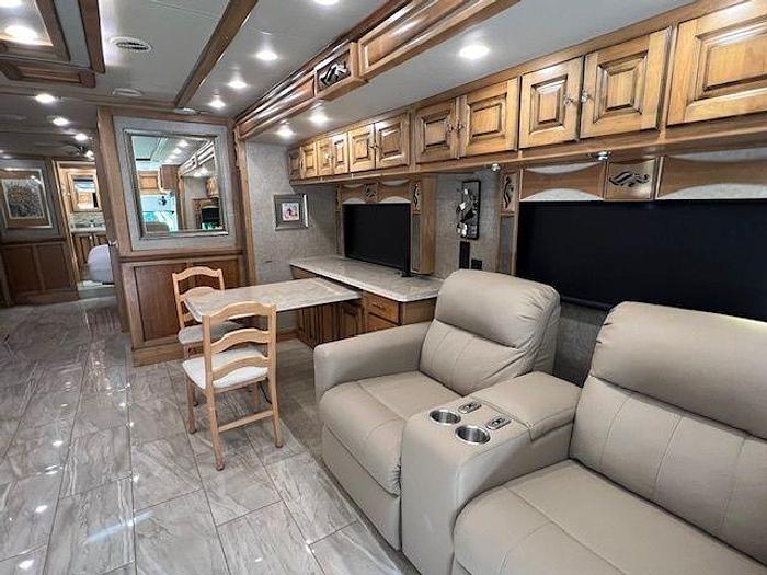 Used 2018 Tiffin Motorhomes Phaeton 37BH