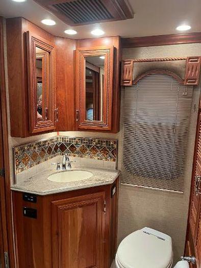 Used 2008 American Coach American Eagle 42F