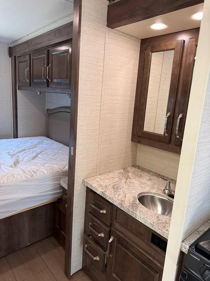 Used 2018 Jayco Greyhawk 30X