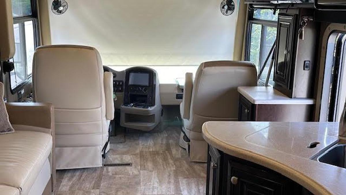 Used 2017 Thor Motor Coach Palazzo 36.1 Class A Motorhome