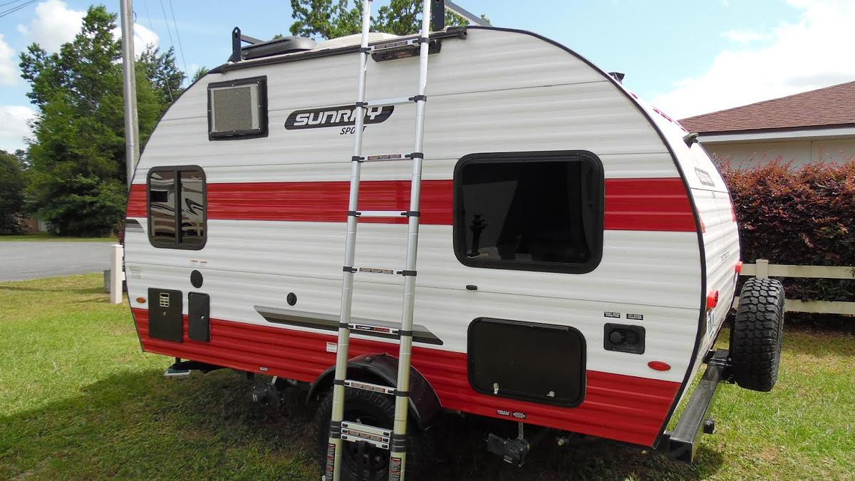 Used 2023 Sunray 149 Sport Travel Trailer
