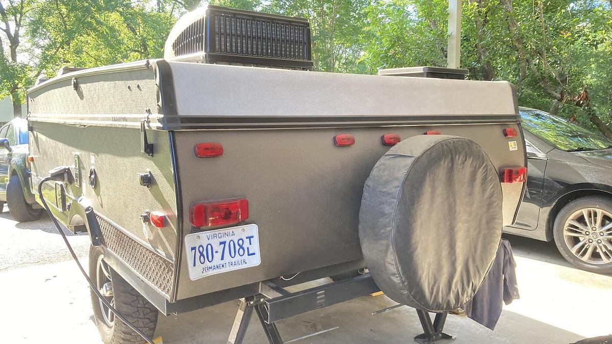 Used 2007 Pop Up Tent Camper