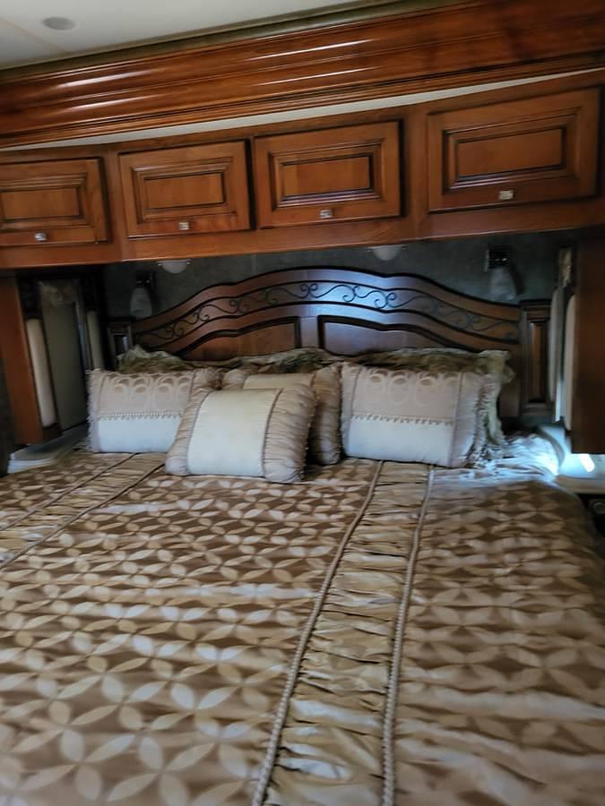 Used 2012 Tiffin Allegro Bus 43QGP