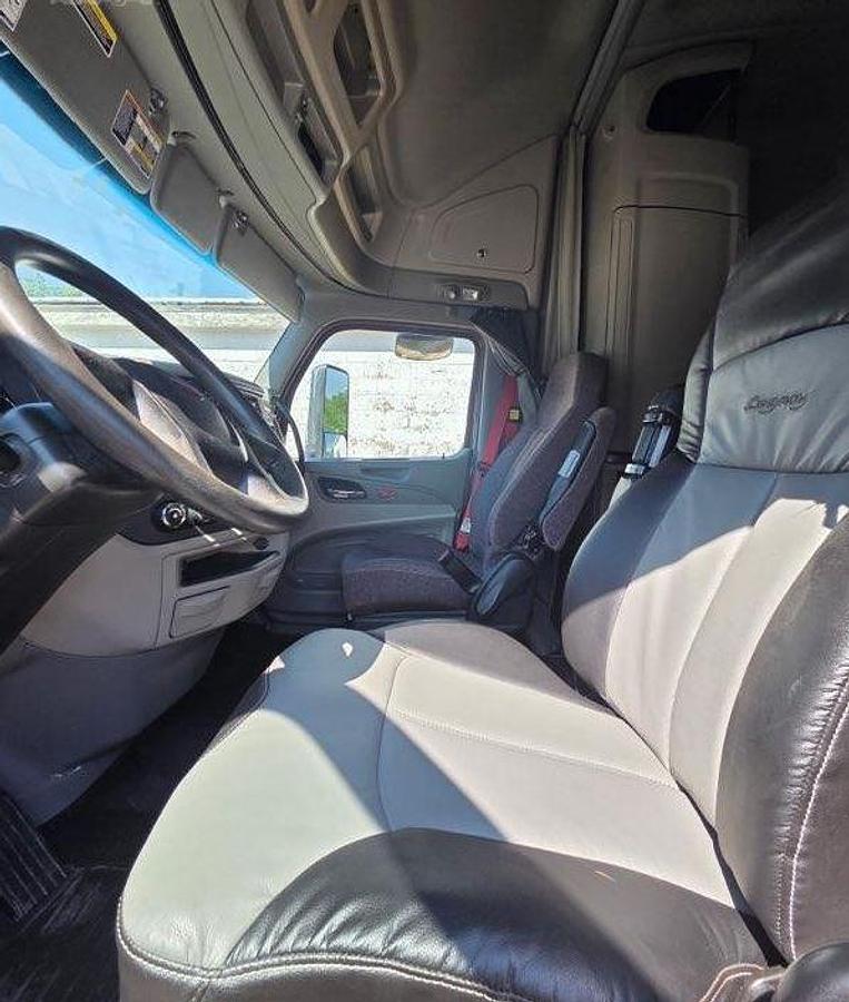 Used 2019 PETERBILT 579