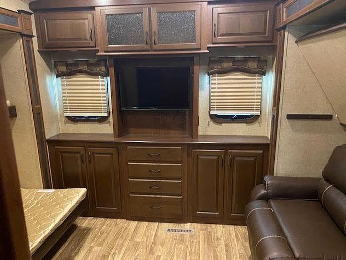 Used 2015 Jayco Eagle Premier 375BHFS