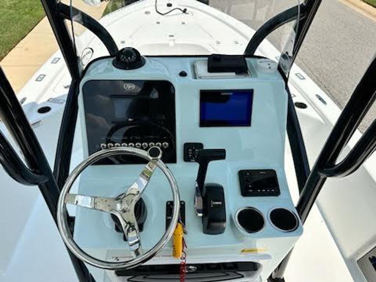 Used 2022 Sea Pro 228 DXL Center Console