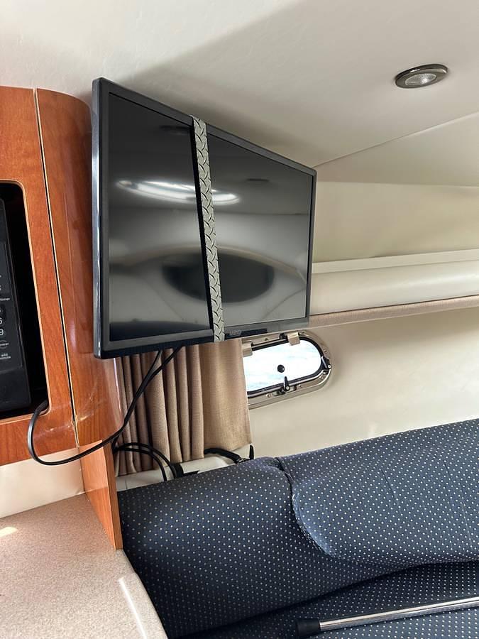 Used 2004 Four Winns 248 Vista