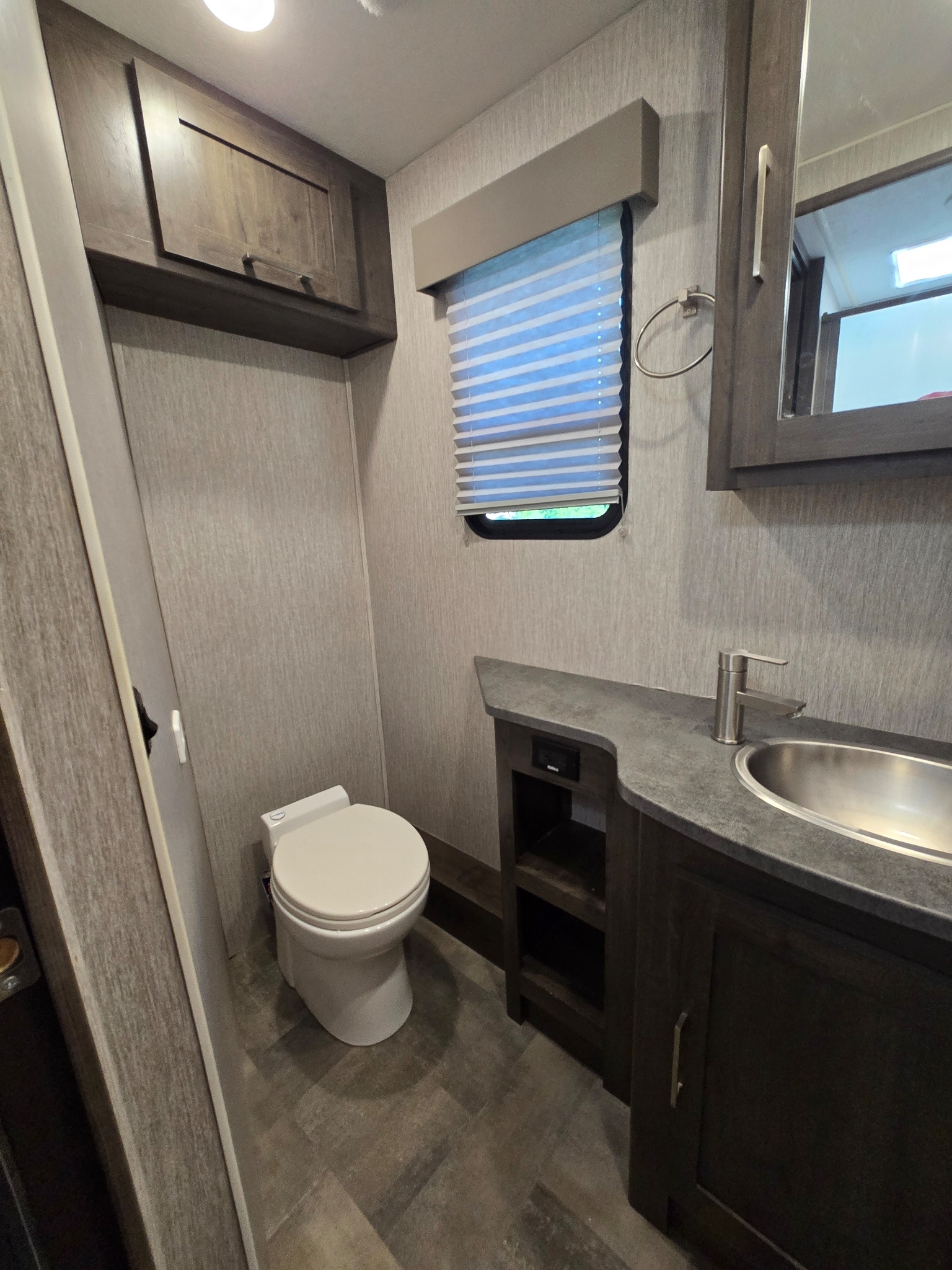 Used 2022 Coachmen Pursuit 31TS Class A Motorhome