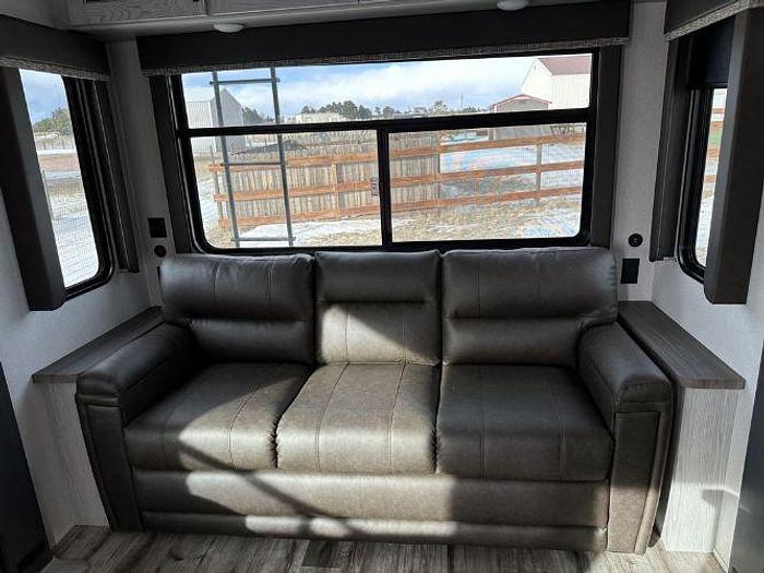 Used 2023 Keystone Montana High Country 295RL