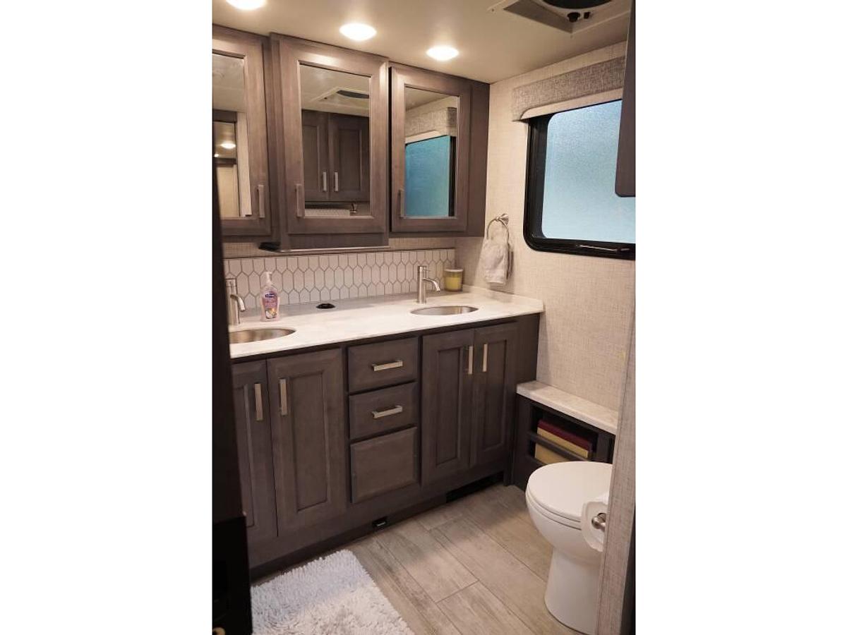 Used 2023 Thor Aria 4000