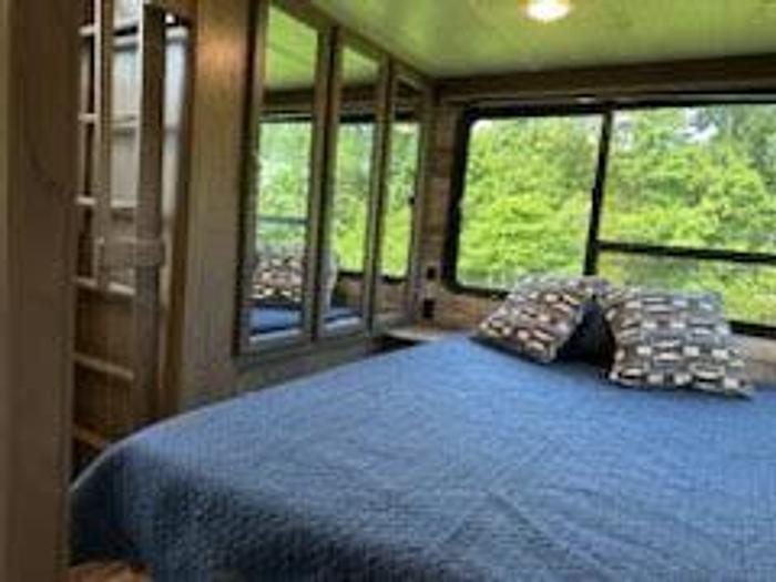 Used 2021 Keystone Cougar 364BHL