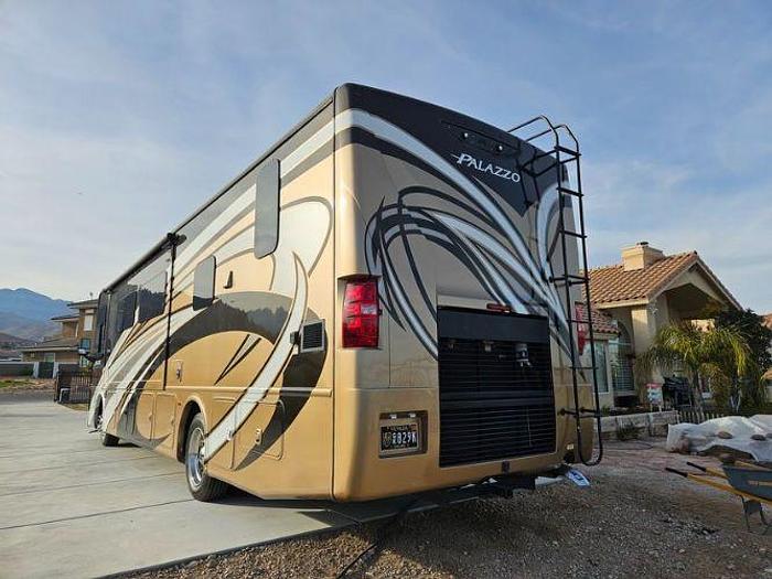 Used 2017 Thor Motor Coach Palazzo 36.3