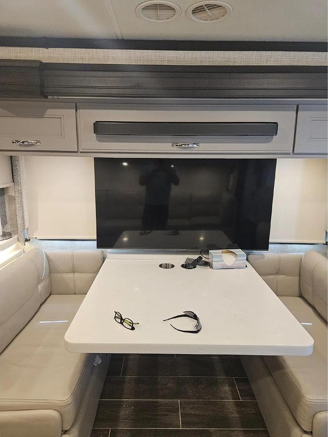 Used 2023 Thor Tuscany 45BX