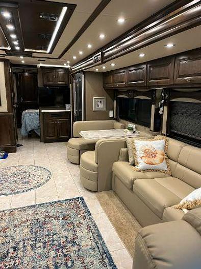 Used 2019 Tiffin Phaeton 40QBH