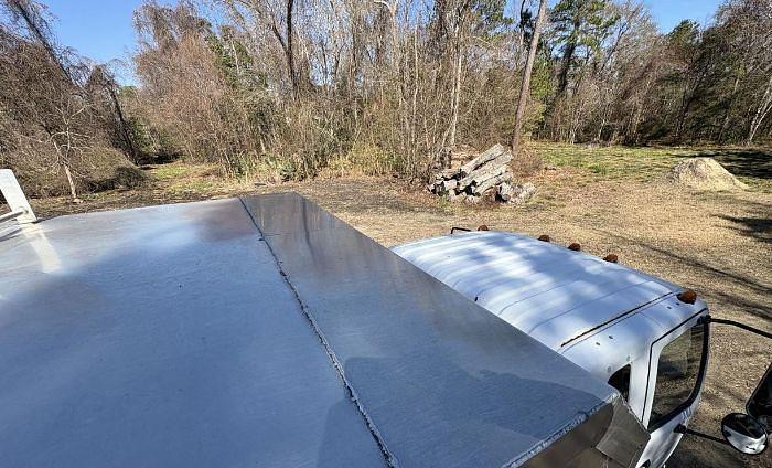 Used 2010 Mitsubishi Fuso FK260