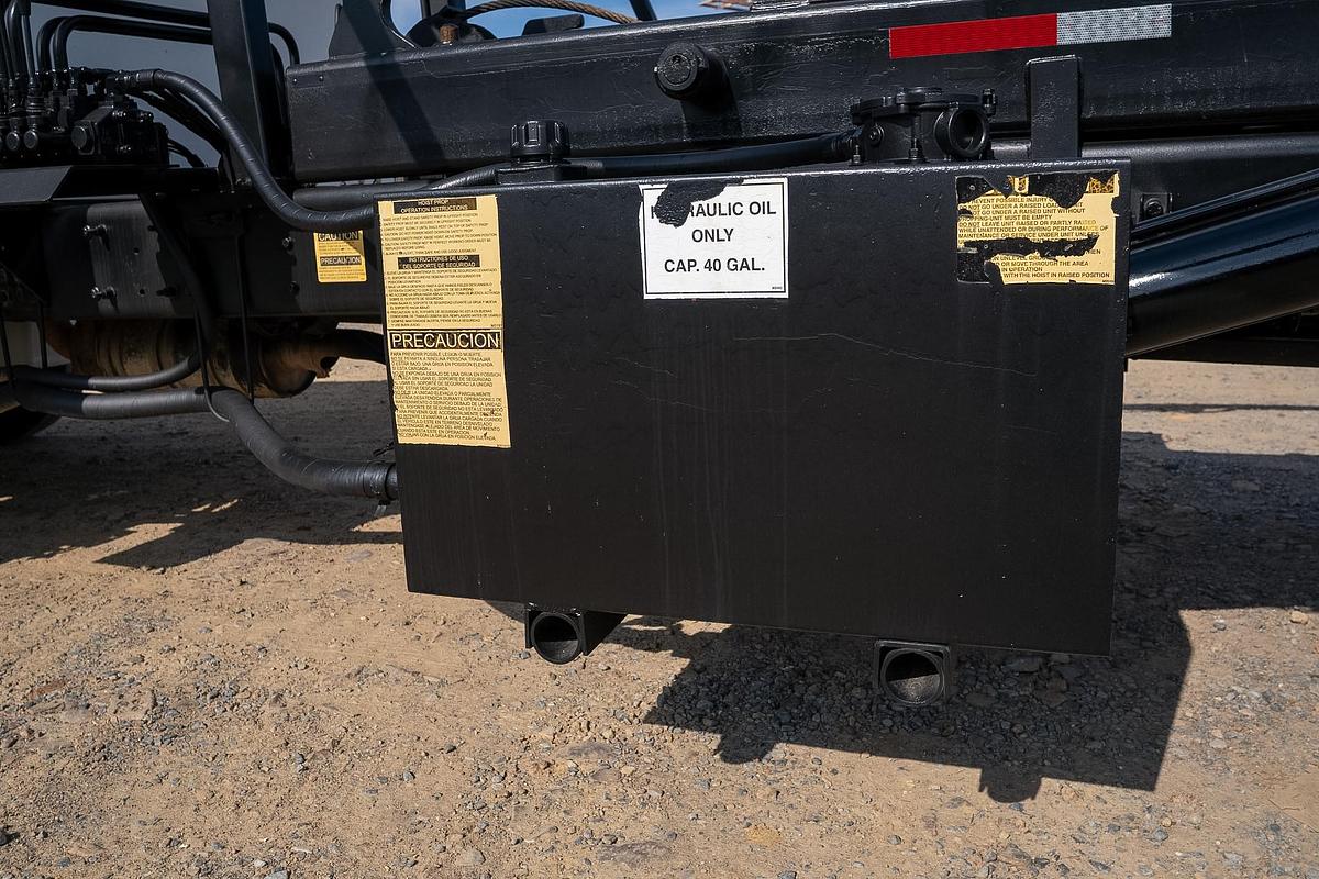 Used 2014 Freightliner Business Class M2 112
