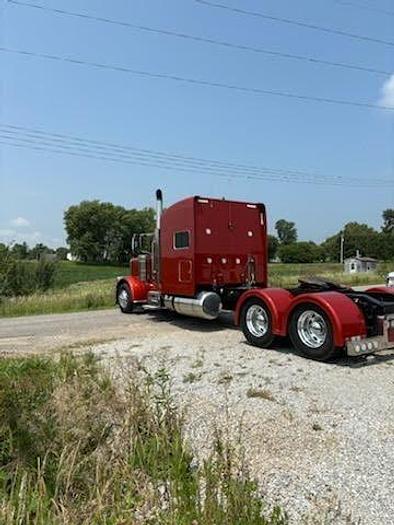Used 2019 Peterbilt 389