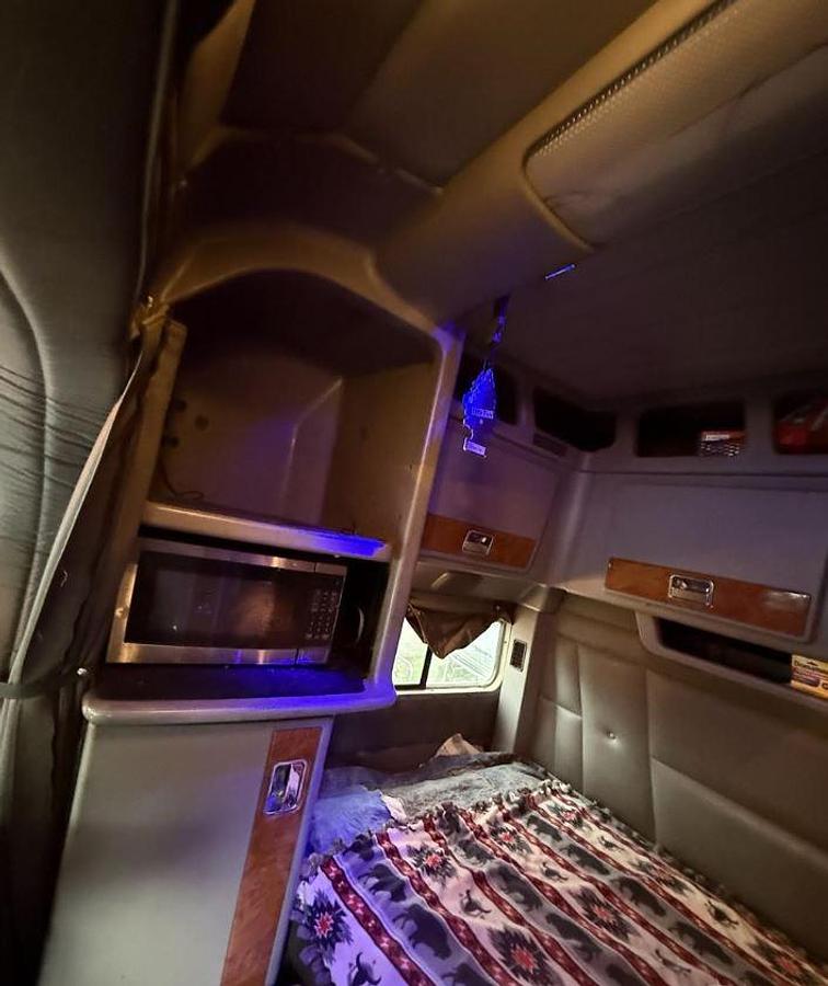 Used 1998 Peterbilt 379EXHD