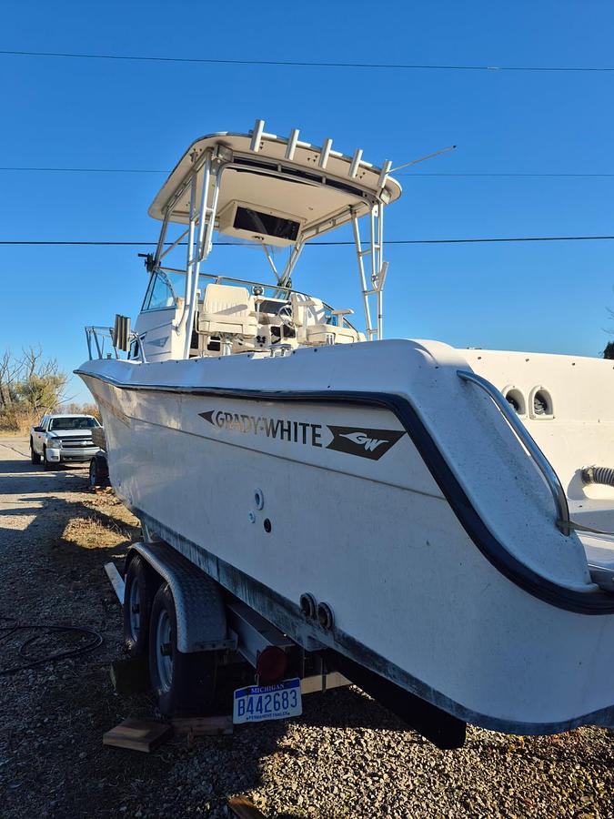 Used 1987 Grady White Sailfish 25 Sport Bridge