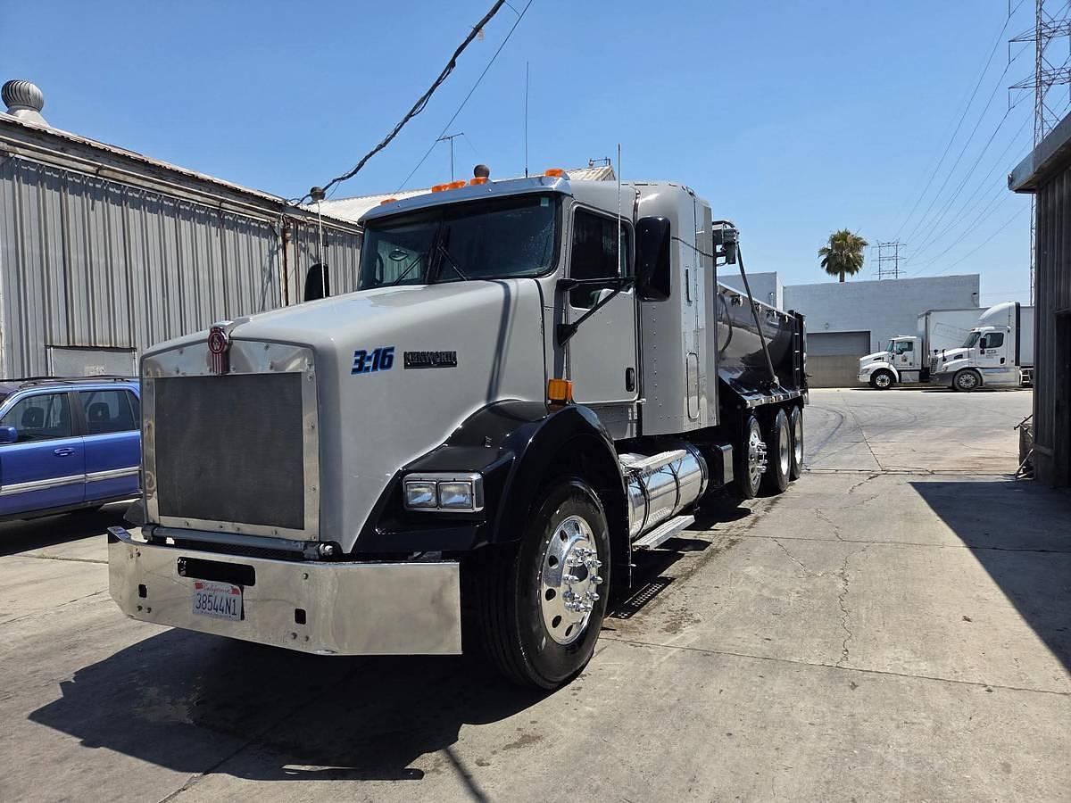 Used 2009 Kenworth T800 Dump Truck – 2018 LSX Swap