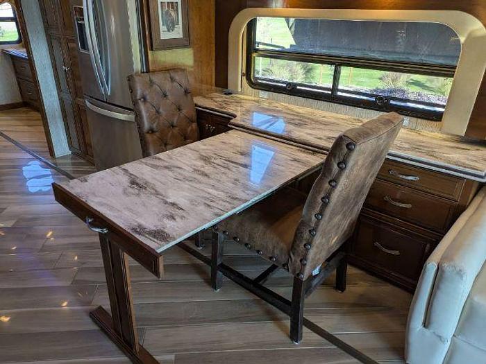 Used 2016 Newmar Essex 4519